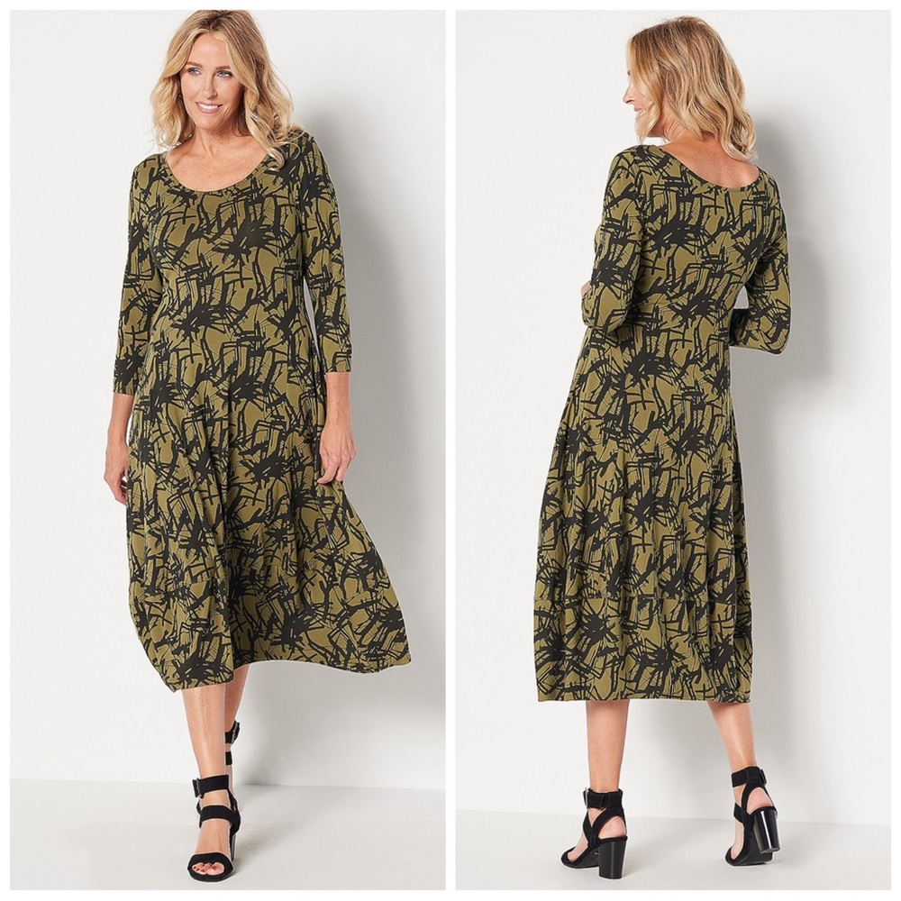 •TRUTH + STYLE• 3/4-Length Sleeve Jersey Midi Dress in Green Black Print XLP